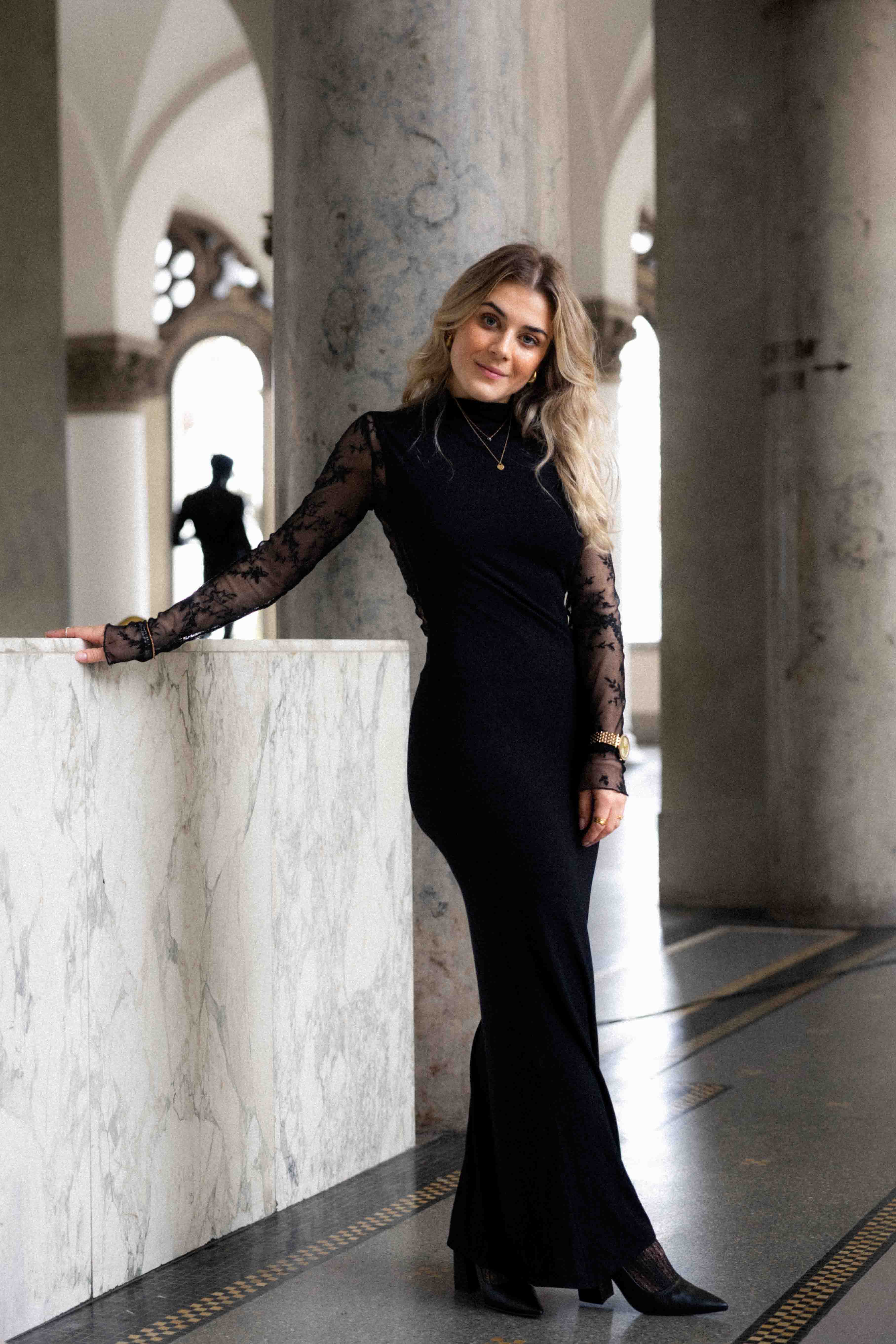 Elegantes Porträt im Studio